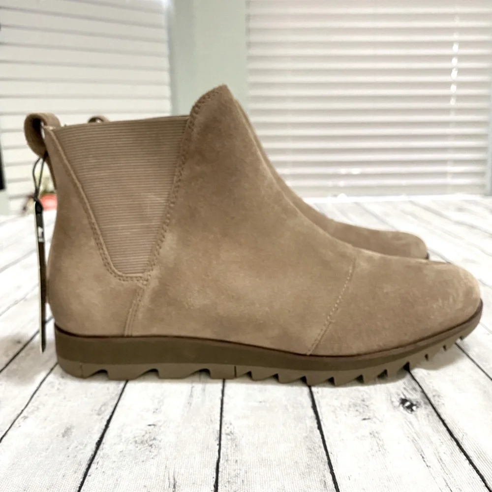 NWT SOREL Evie™ Pull-On - Picture 2 of 10